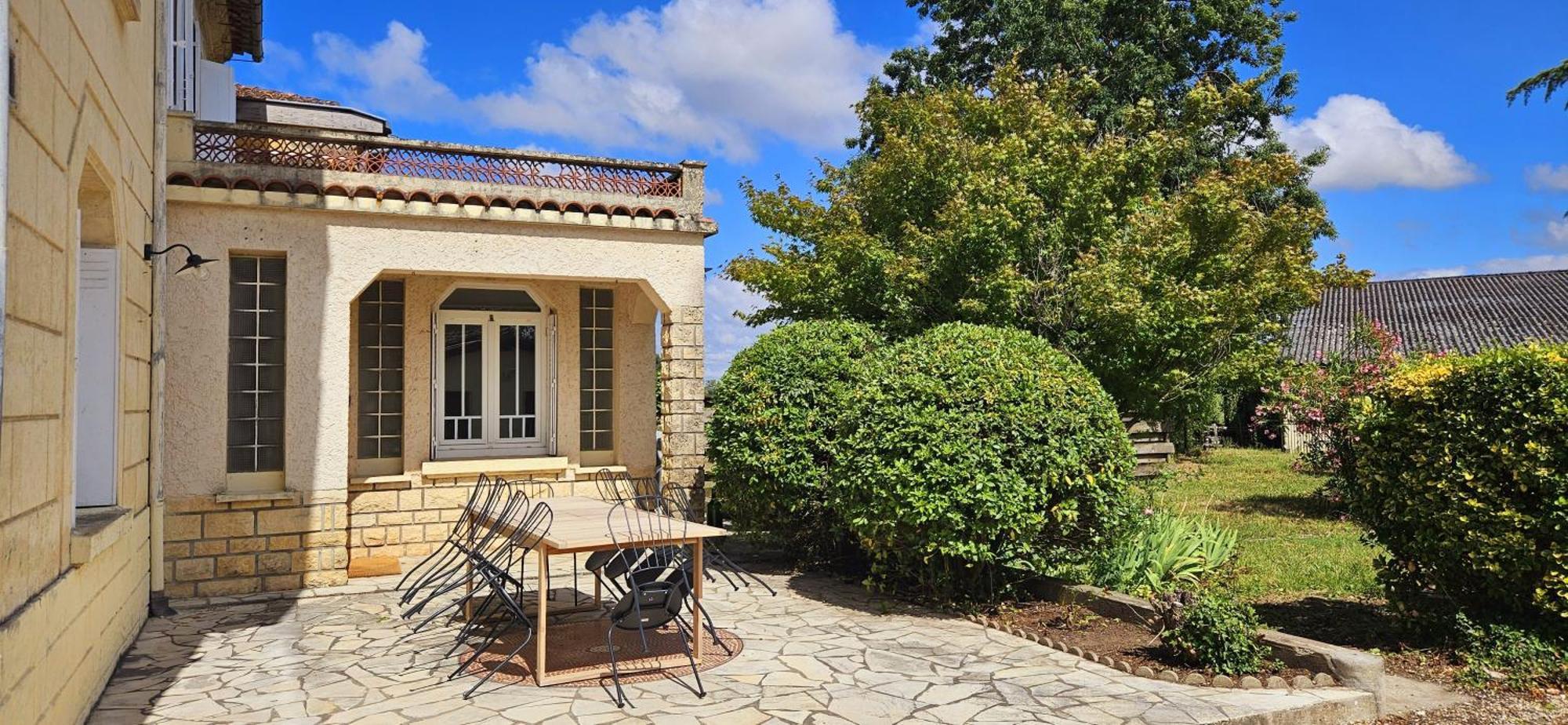 Gite Chateau Touzinat - Saint-Émilion Buitenkant foto